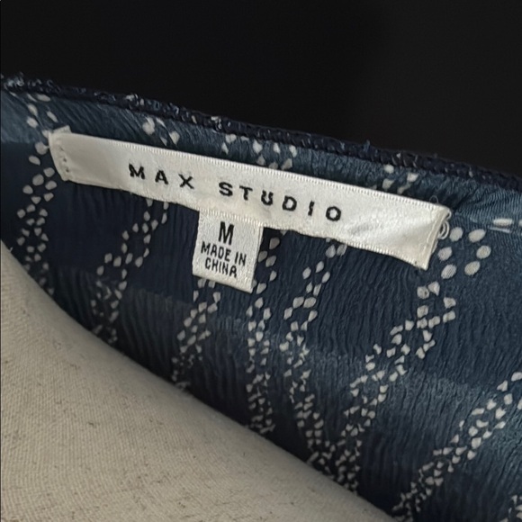 Max Studio Navy and Coral Patterned Dress, size Medium - Picture 2 of 5